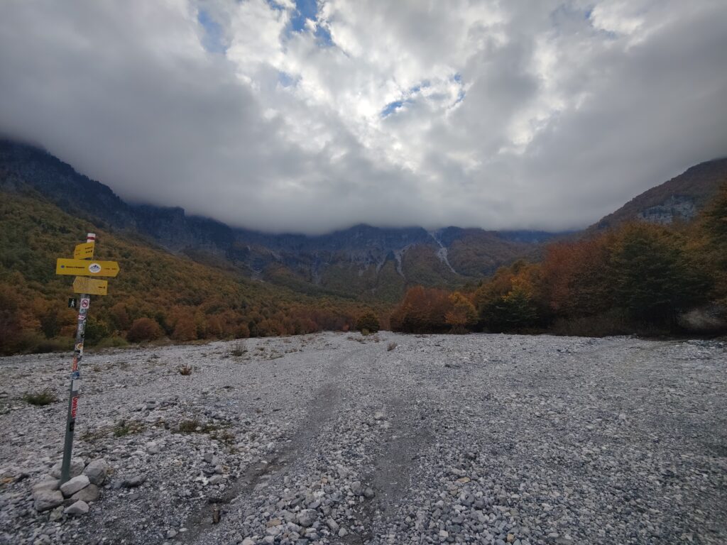 oplus_1048578 Rocky area with a mountain range in the background, Valbona river basin